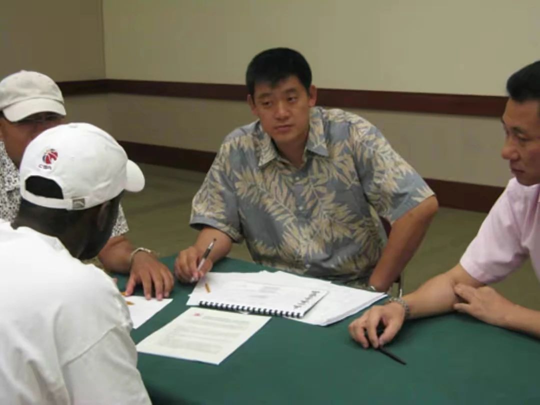 孙军几乎没有管过家里的事,也没有办法往家里拿钱,全是靠妻子蒋丽支撑